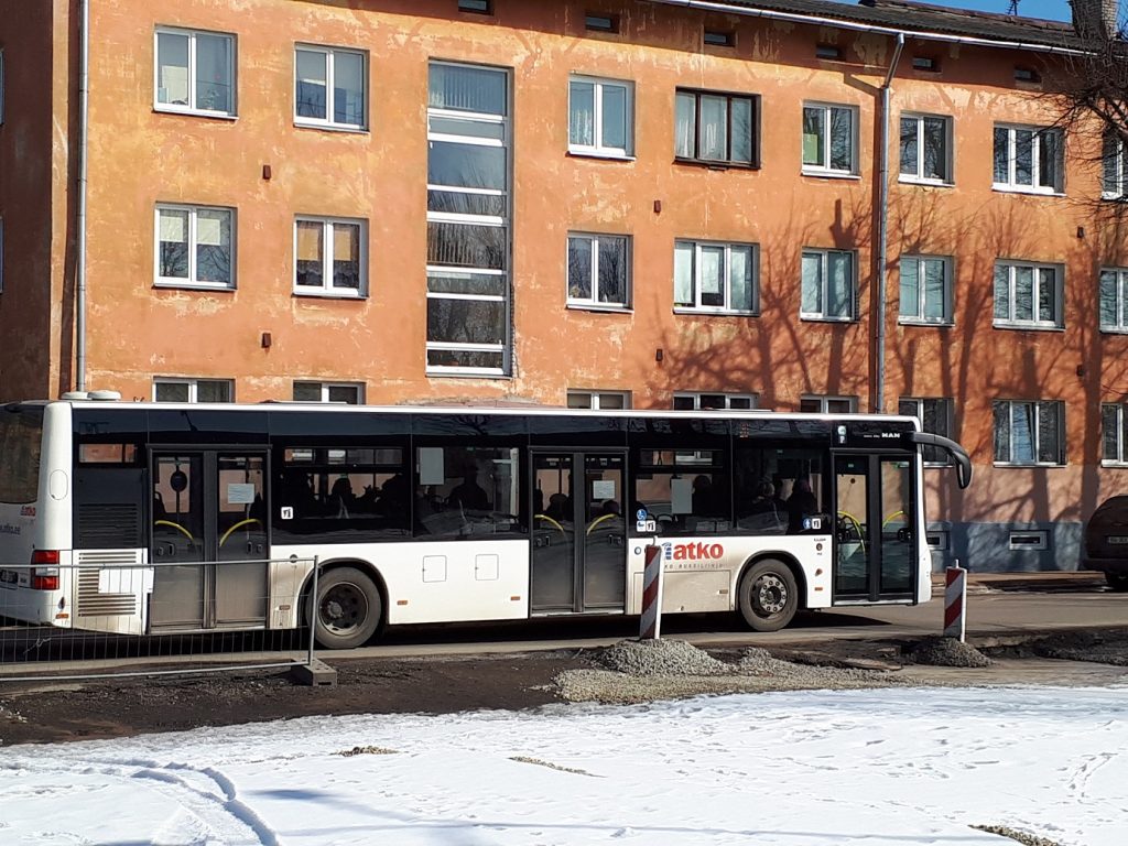 Автобус MAN на городском маршруте в Нарве